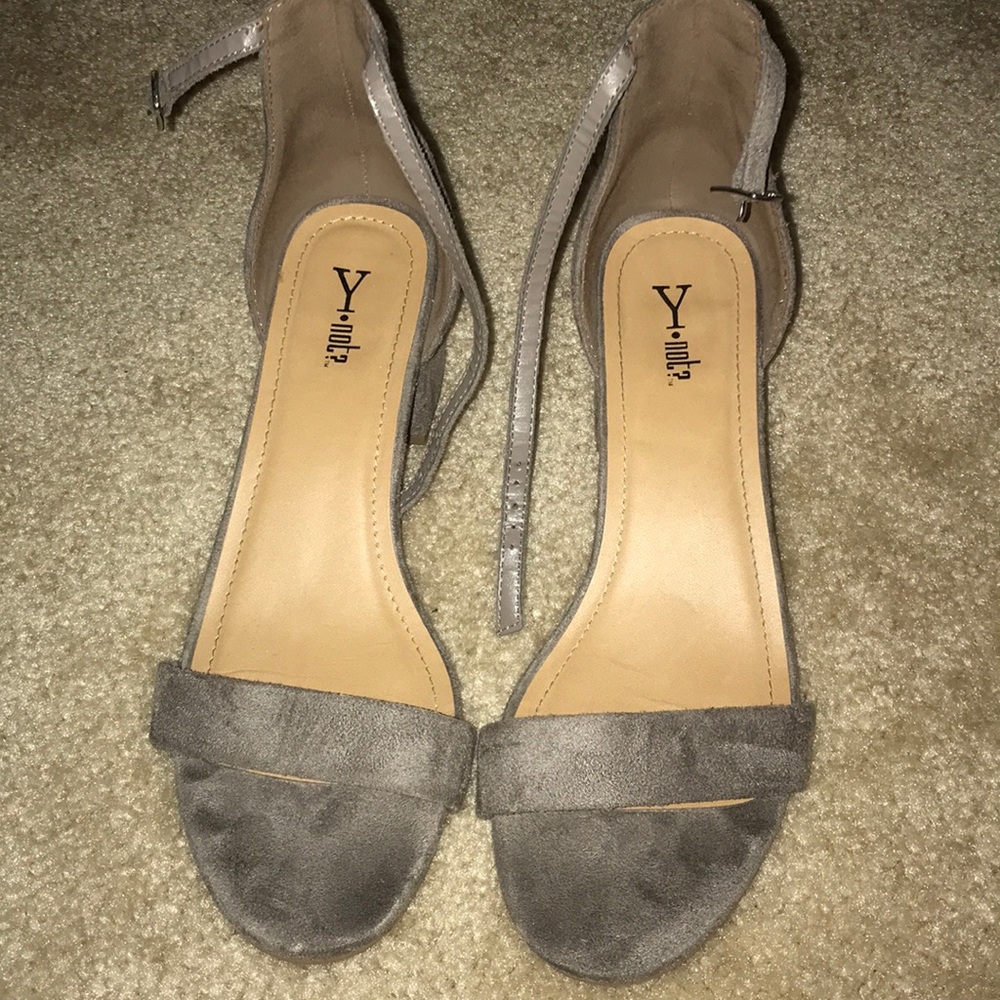 Taupe heels
